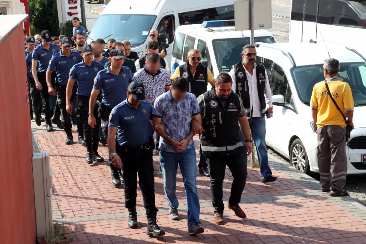 Kocaeli’de Fetö’nün Sivil Yapılanmasına Düzenlenen Operasyonda 8 Tutuklama