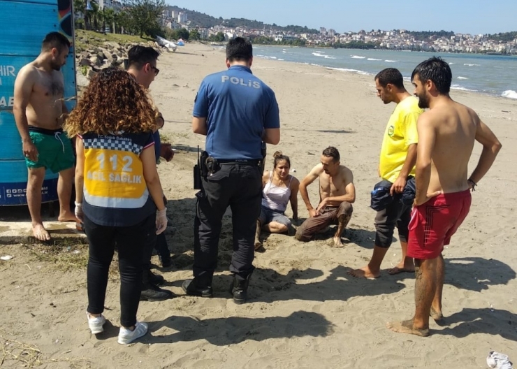 Genç Kız Son Anda Kurtarıldı