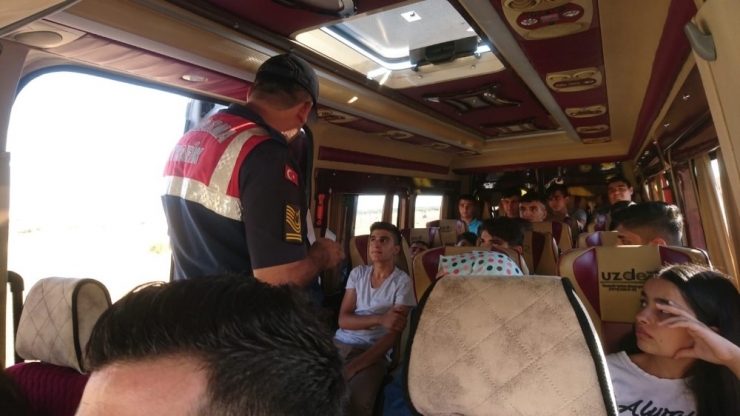 Siirt’te Jandarmadan Huzur Ve Güven Uygulaması