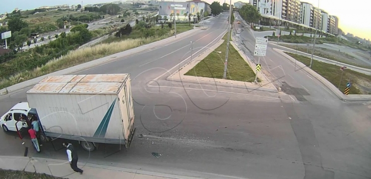 Beylikdüzü’nde Film Sahnelerini Aratmayan Kavga Kamerada