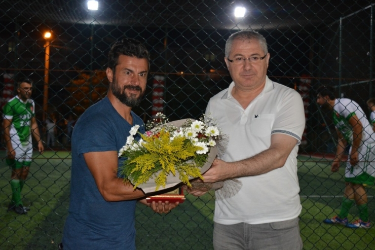 Halı Saha Turnuvasına Ali Tandoğan Damgası