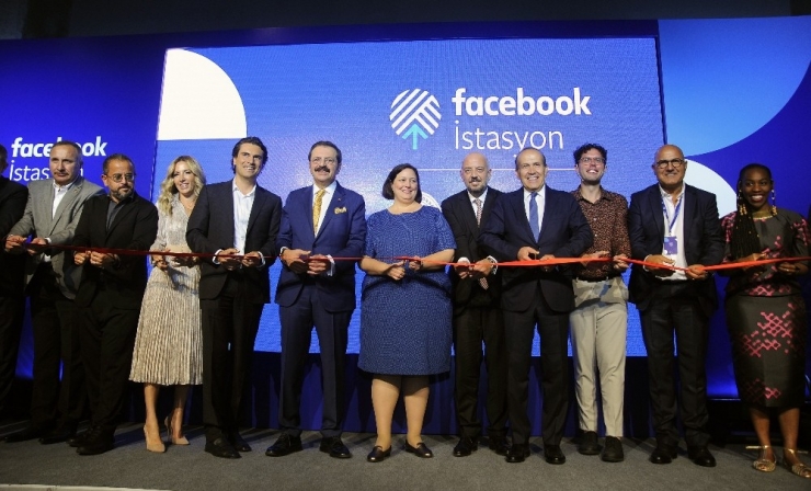 Facebook İstasyon Merkezi İstanbul’da Açıldı