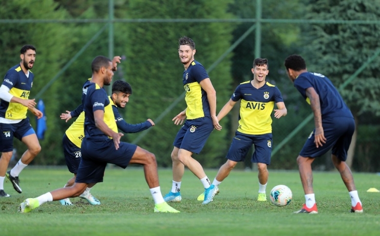 Fenerbahçe, Alanyaspor Maçı Hazırlıklarını Sürdürdü