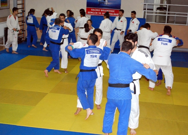 İşitme Engelli Judocular Avrupa Şampiyonası’na Manisa’da Hazırlanıyor