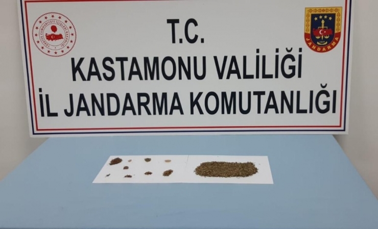 Kastamonu’da Uyuşturucu Ve Silah Kaçakçılığı Operasyonu