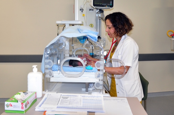 Manisa’da Yenidoğan Hasta Sevkinin Önüne Geçecek Ünite Açıldı