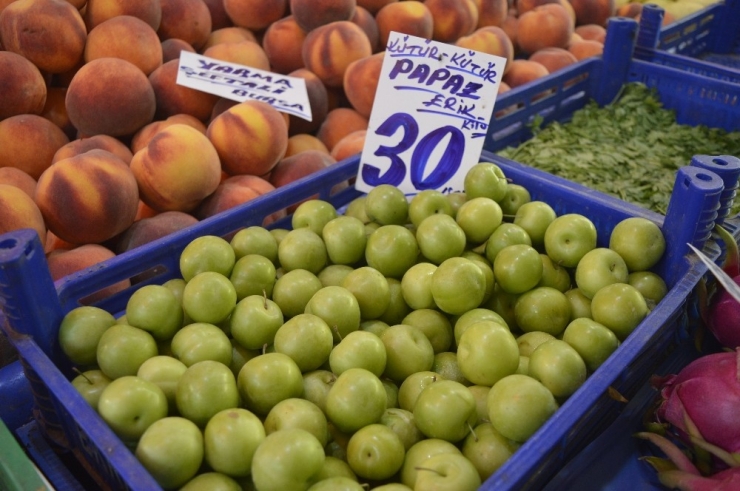 Sezonun Son Eriğinin Tanesi 1 Lira