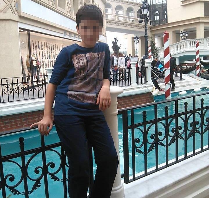 Babasından Kaçan Çocuk Camdan Atladı