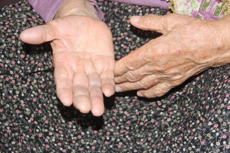 Adana’da 80 Yaşındaki Kadına Tecavüz Etmeye Kalkan Sapık, Başarılı Olamayınca Darp Etti