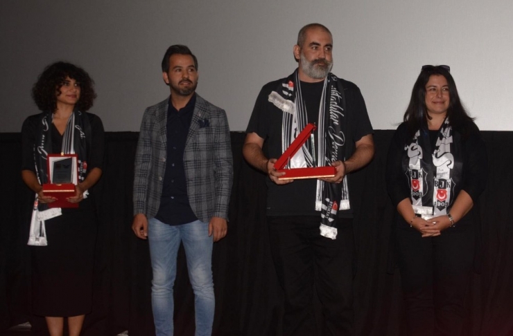 ‘Kolej Havası’ Filmi Sivas’ta Taraftarla Buluştu