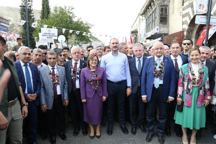 Gaziantep, Gastroantep Kortejine Akın Etti