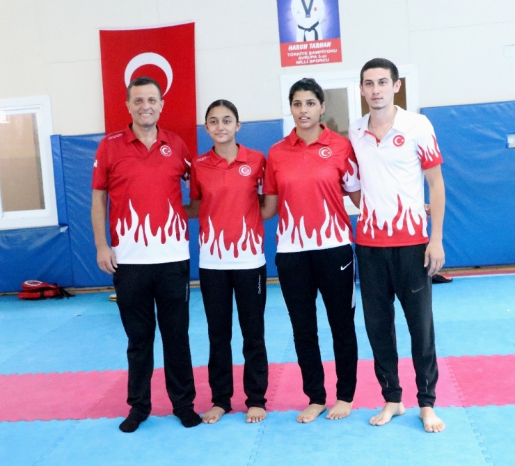 Şampiyon Tekvandocu Kızların Hedefi Dünya Şampiyonluğu