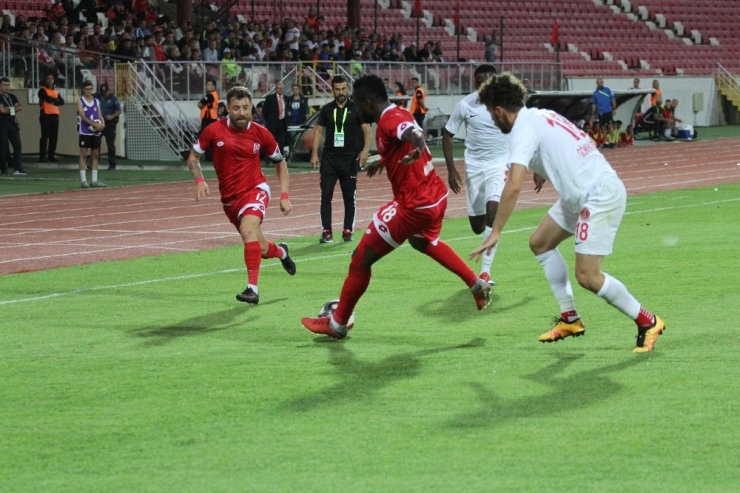 Tff 1. Lig: Balıkesirspor: 2 - Ümraniyespor: 0