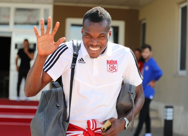 Yiğido, İstanbul’a Gitti