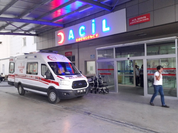 4 Yaşındaki Çocuk Tüfekten Çıkan Saçma İle Yaralandı