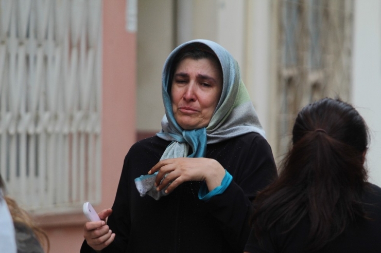 Komşular Arkasından "İnşallah Ölmemiştir" Diye Dua Etti