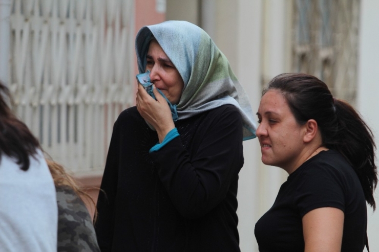 Komşular Arkasından "İnşallah Ölmemiştir" Diye Dua Etti