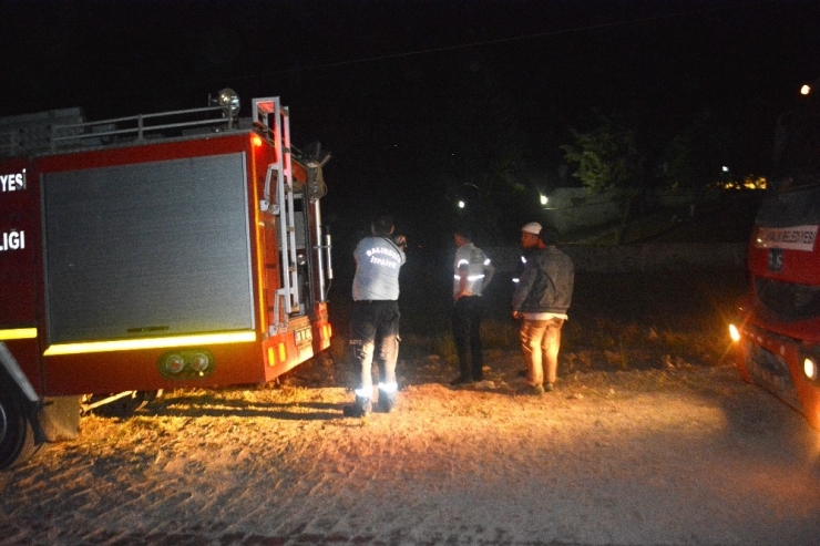 Ayvalık’ta Çıkan Arazi Yangın Korkuttu