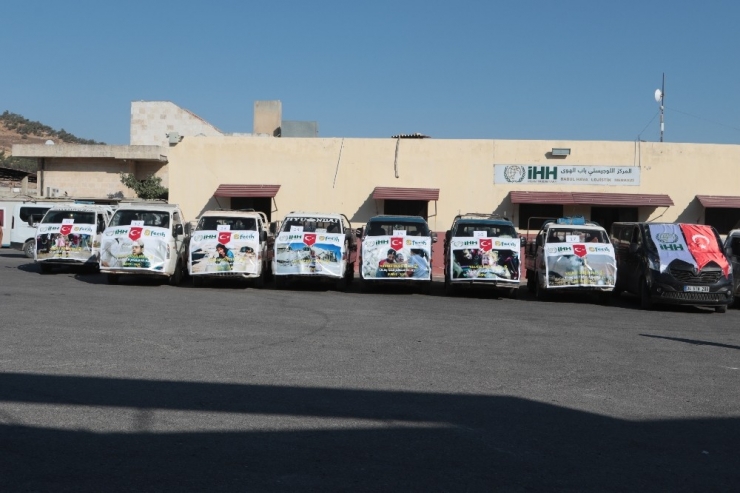 İhh Ve Fetih-der’den İdlib’e Yardım Konvoyu