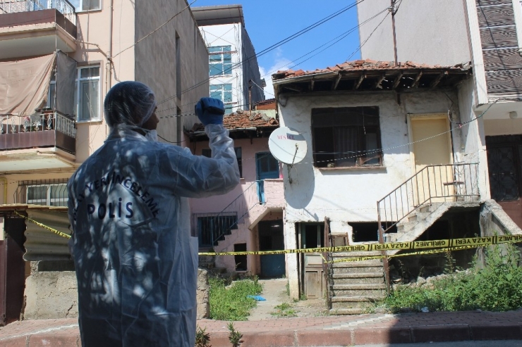 4 Gündür Haber Alınamayan Yaşlı Adam Yaşadığı Gecekonduda Ölü Bulundu