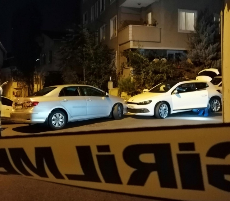 Dur İhtarına Uymayan Şüphelilerle Polis Arasında Çatışma Çıktı