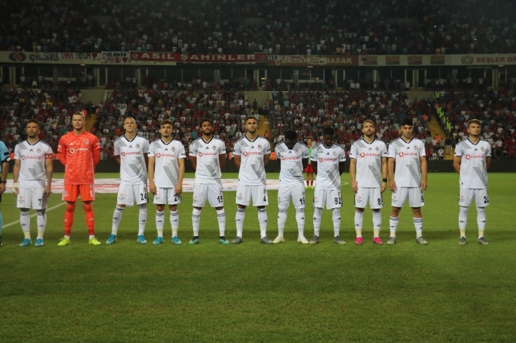 Süper Lig: Gazişehir Gaziantep: 1 - Beşiktaş: 0 (İlk Yarı)