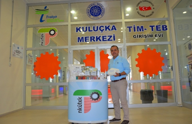 Zehirsiz Sofralar İçin Topraktan Böcek İlacı Geliştirdiler