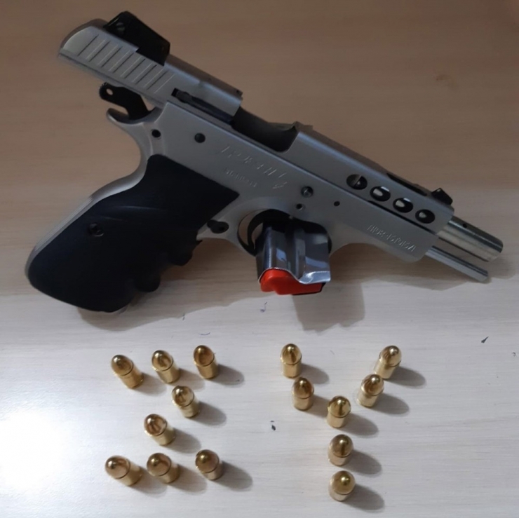 Adana’da 39 Silah Ele Geçirildi, 173 Hükümlü Yakalandı