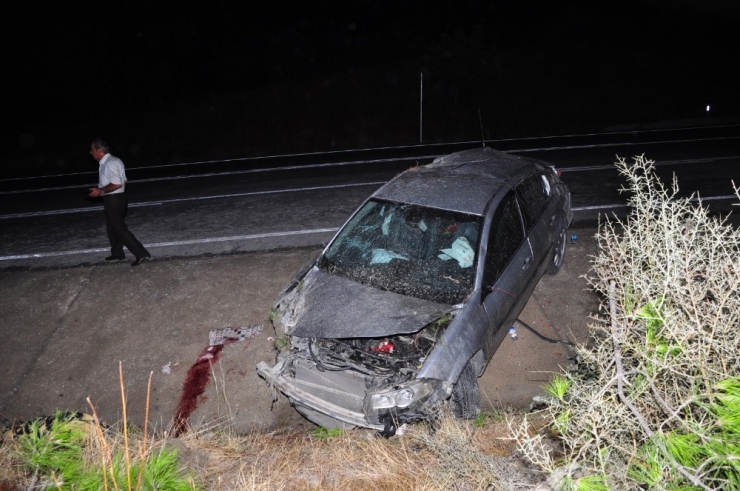Antalya’da Trafik Kazası: 1 Ölü, 1 Yaralı