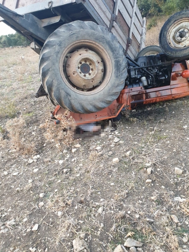 Traktörün Altında Kalan Şahıs Hayatını Kaybetti
