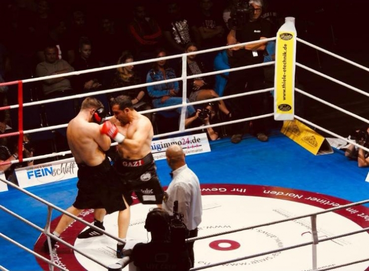 Fırat Arslan, Finlandiyalı Rakibini Nakavt Etti