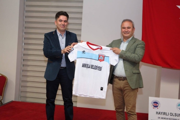 Akkışla Gençlikspor’dan Sezon Açılış Ven Tanıtım Toplantısı