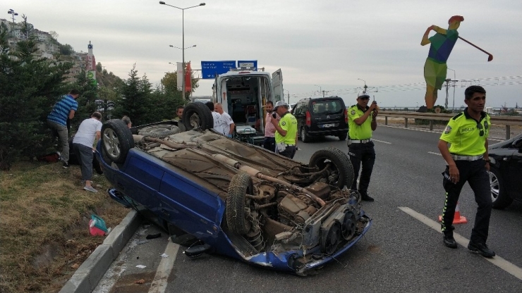 Samsun’da Yemekten Dönen Aile Kaza Yaptı: 9 Yaralı