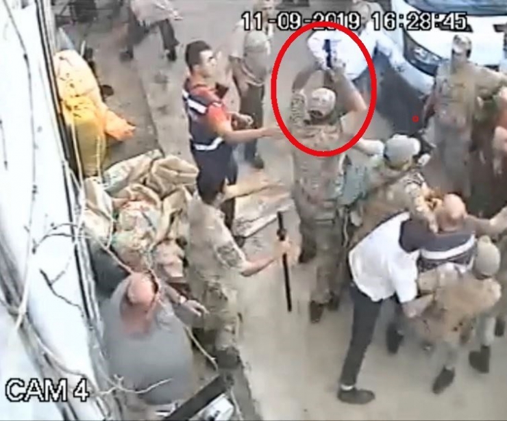 Samsun’da İcra Memuruna Saldırının Güvenlik Kamerası Görüntüsü Ortaya Çıktı