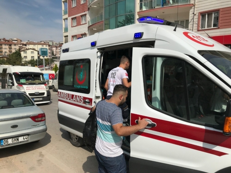 Yabancı Uyruklu Genç İlaç İçerek İntihar Girişiminde Bulundu