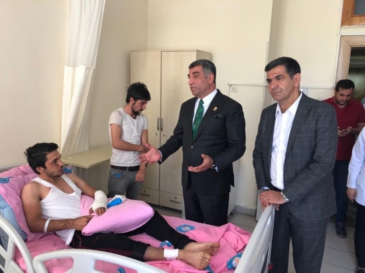 Milletvekili Erol, Terör Saldırısında Yaralananları Hastanede Ziyaret Etti
