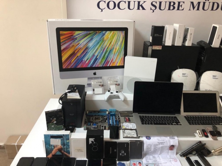 Çocuk Hackerlara Operasyon