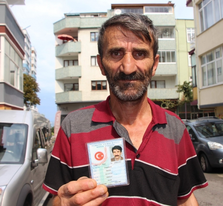 15 Yıl Önce Kaybettiği Kimliğinin Ardından Başına Gelmeyen Kalmadı