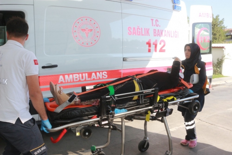 Otomobil Şarampole Yuvarlandı: 5 Yaralı