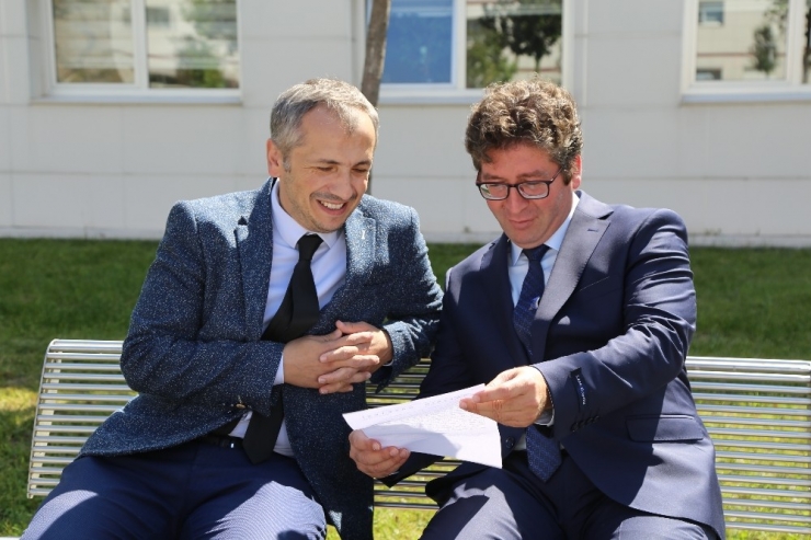 Türk Akademisyenlerin Ahlak Ölçen Çalışması İngiltere’de Büyük İlgi Gördü