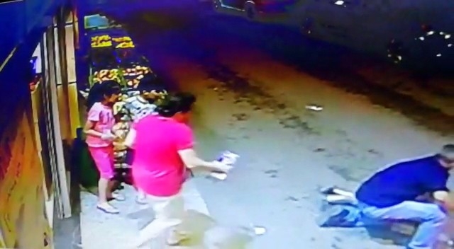 Küçük Çocuk Saniyelerle Ölümden Döndü