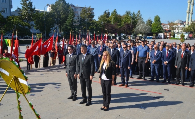 Bafra’da İlköğretim Haftası Kutlandı