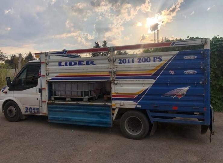 Adana’da 5 Bin Litre Kaçak Yağ Ele Geçirildi
