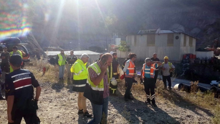 Kılavuz Tren Raydan Çıktı, 2 Makinist Yaşamını Yitirdi