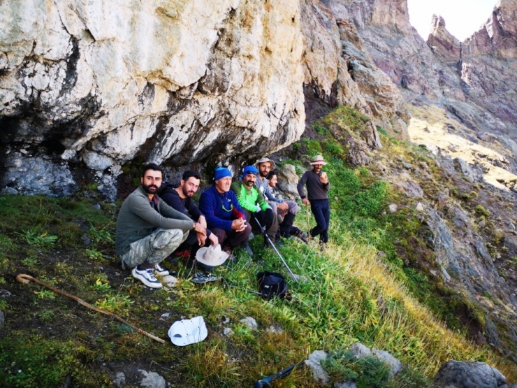 Spi Dağı’na Zirve Tırmanışı