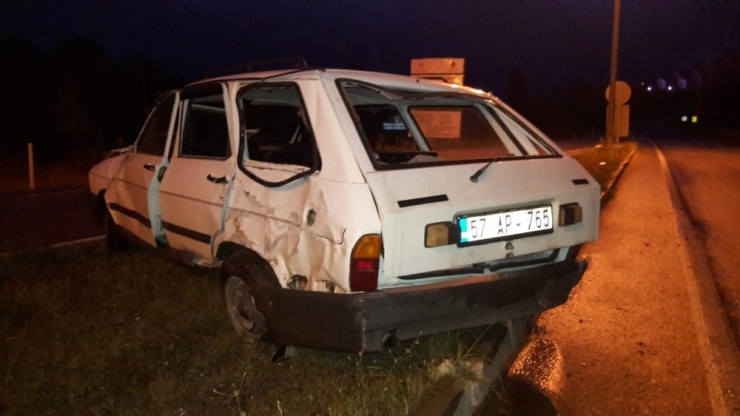 Mhp Erfelek İlçe Başkanı Kazada Yaralandı