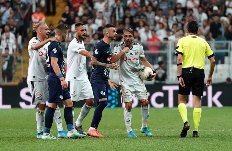 Kartal’da Savunma Krizi