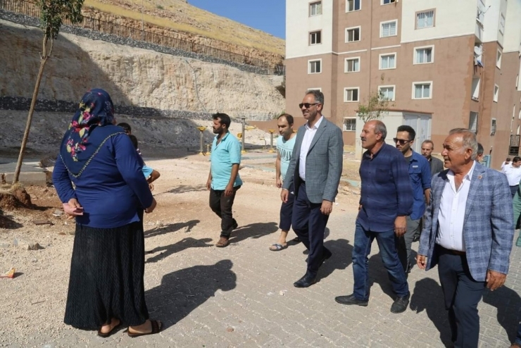 Eyyübiye’de Yol Çalışması Sürüyor