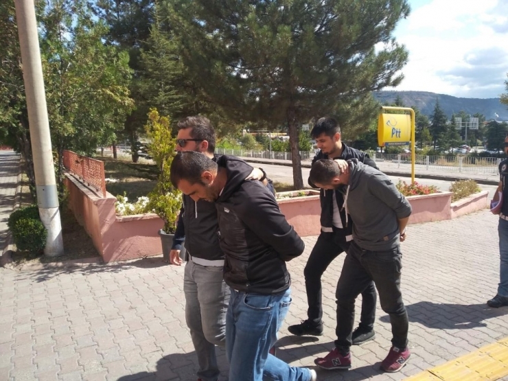 Uyuşturucu Operasyonunda 2 Kişi Tutuklandı