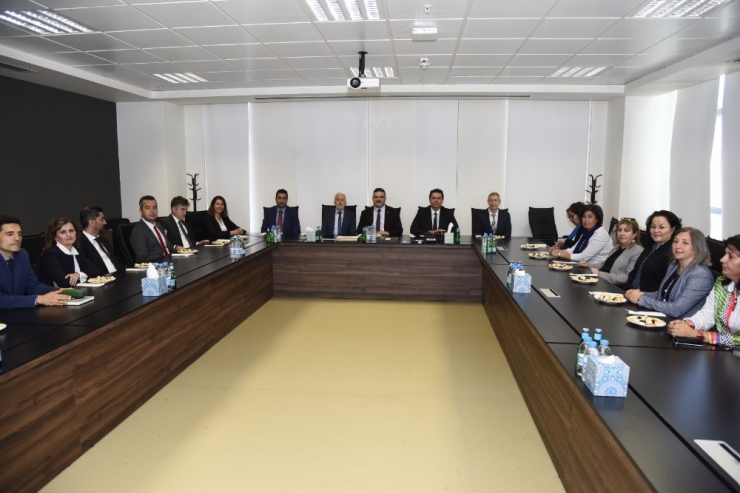 Rektör Çomaklı’dan Eskişehir Şehir Hastanesine Ziyaret